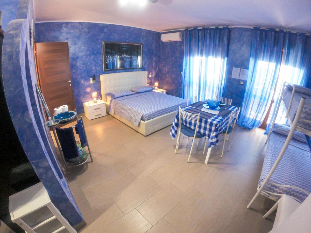 A Casa Di Lele Apartment ปอร์โตเชซาเรโอ ภายนอก รูปภาพ